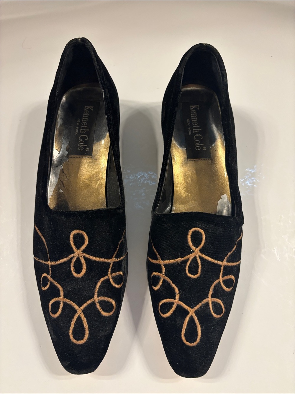 Kenneth Cole Black Velvet Loafers with Tan Embroidery